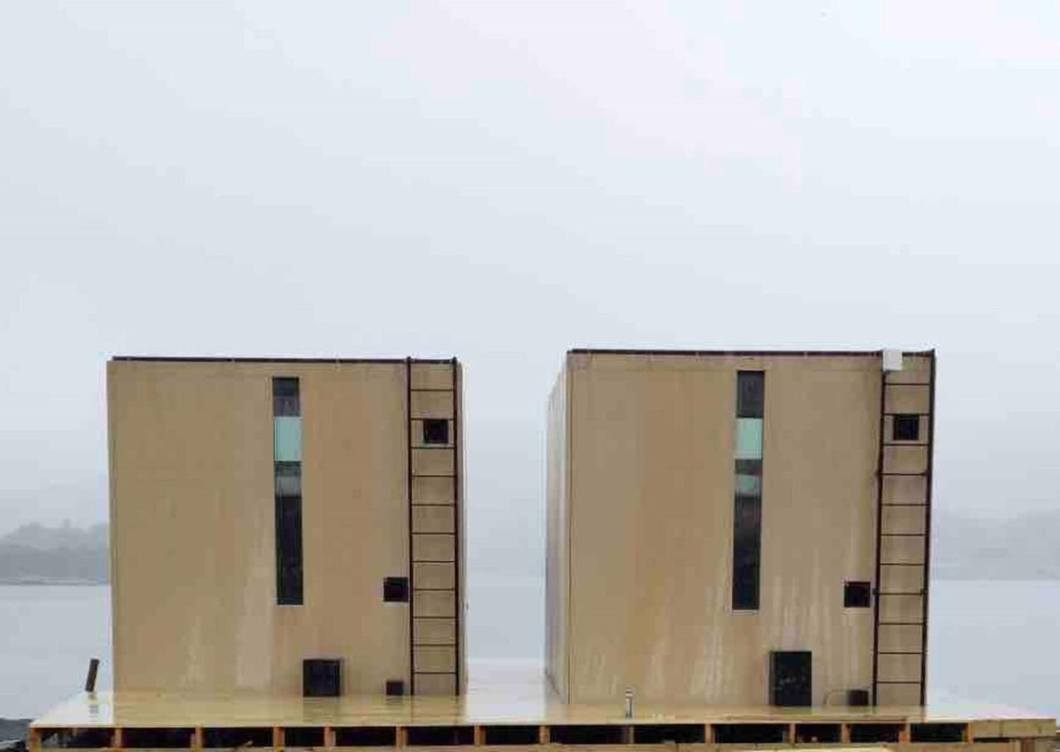 Oceanview Mini-House - Stunning Views Apartment Ramberg Bagian luar foto